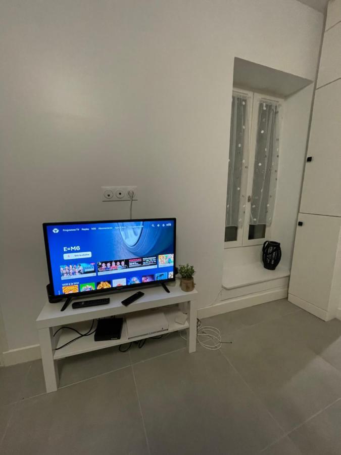 Les Appartements D'Edgar Bourges Extérieur photo