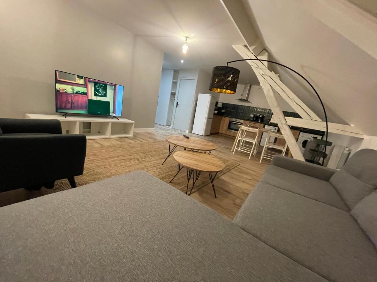 Les Appartements D'Edgar Bourges Extérieur photo